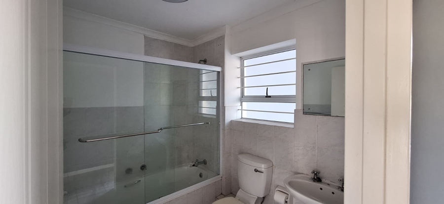 To Let 2 Bedroom Property for Rent in Pinelands Western Cape